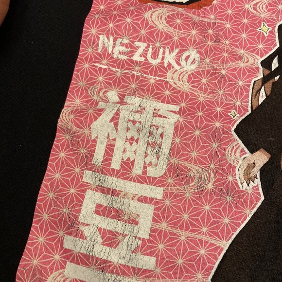 Demon Slayer/ Kimetsu No Yaiba T-shirt - Picture 5 of 5